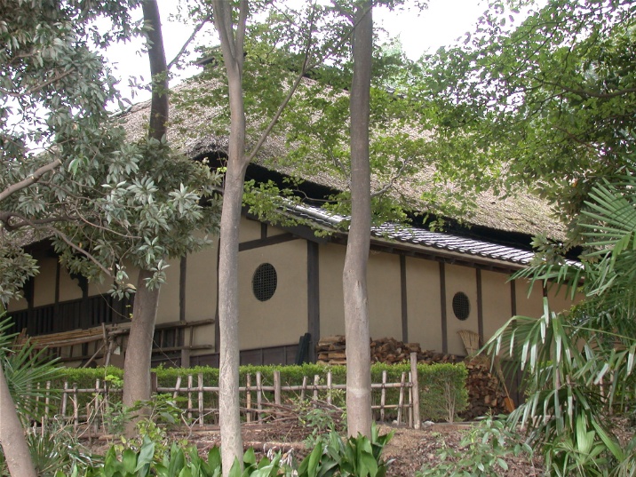 omoyaura20031004.jpg 716537 245K