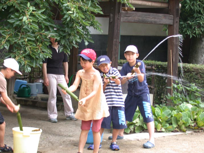 mizuasobi20080812.JPG 716��537 89K