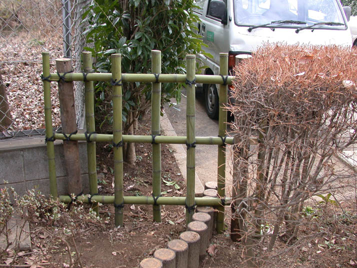 yotumegaki090204.JPG 714��536 129K